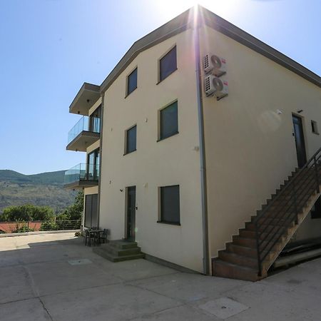 איגאלו Magnolija Apartmani מראה חיצוני תמונה